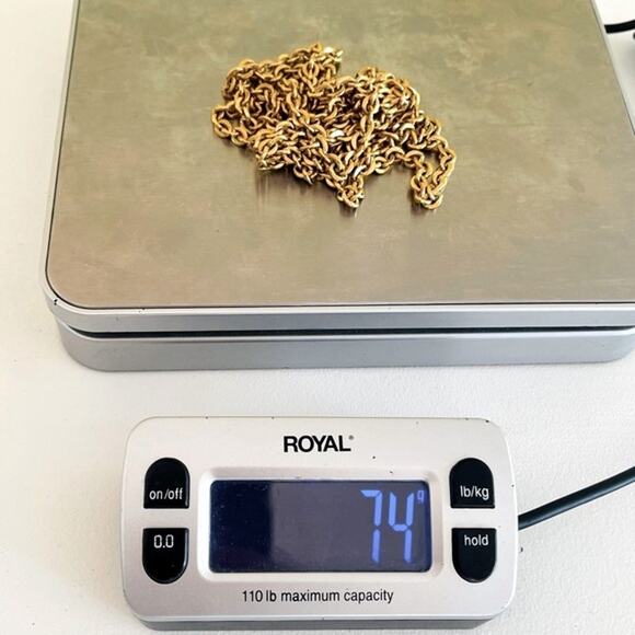 Vtg CROWN TRIFARI 54" Link Chain Necklace Gold Tone Spring Closure. - Picture 11 of 12